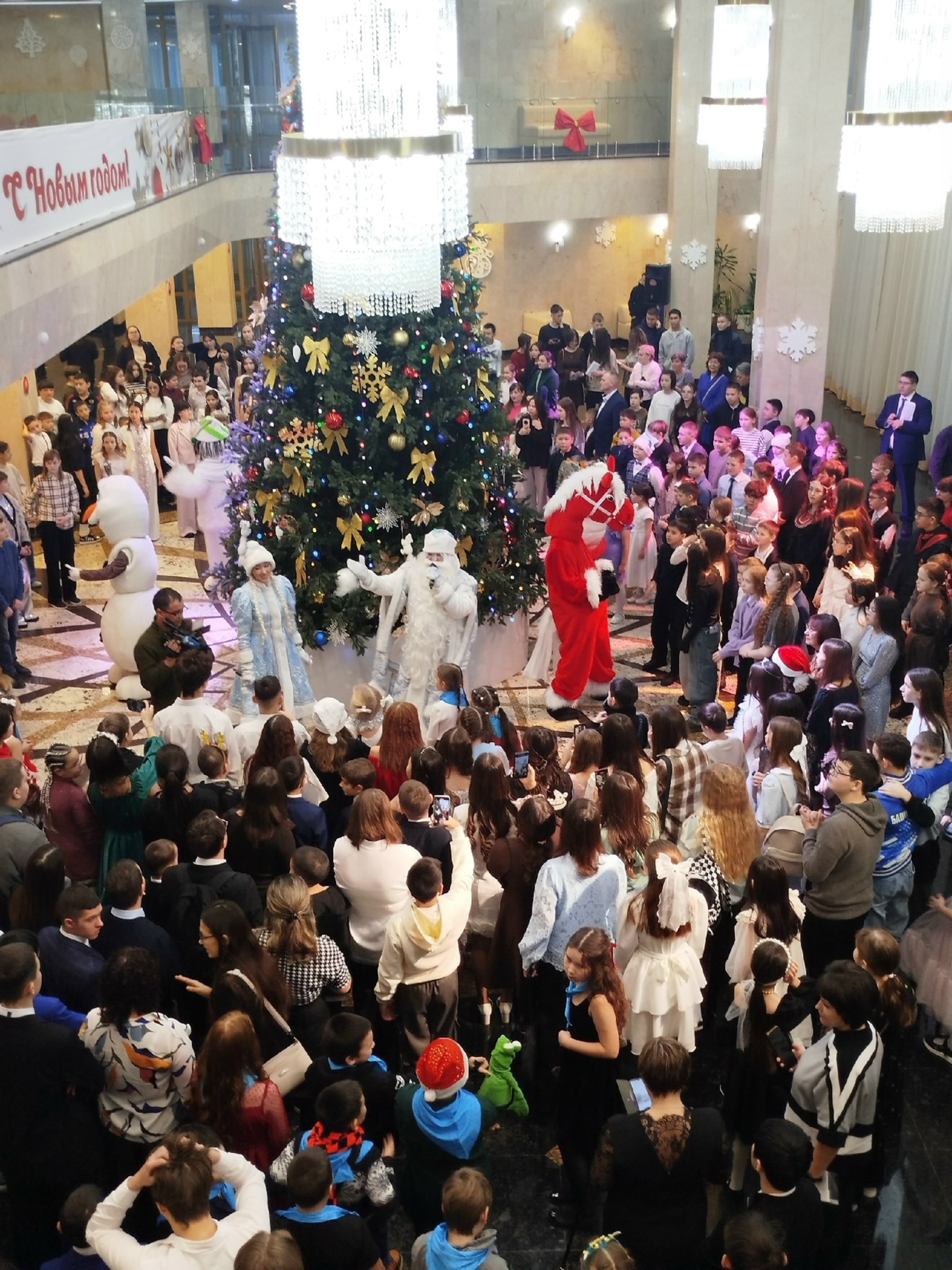 Мөғжизәгә, изгелеккә ышанайыҡ