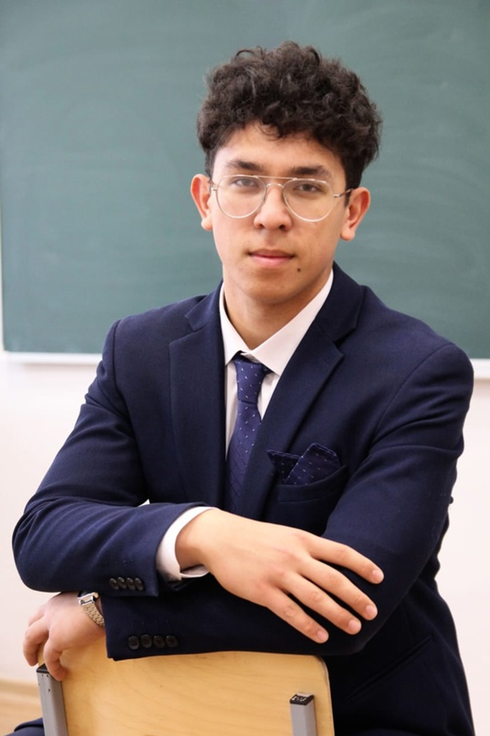 72 уҡыусы 100 балға тапшырған