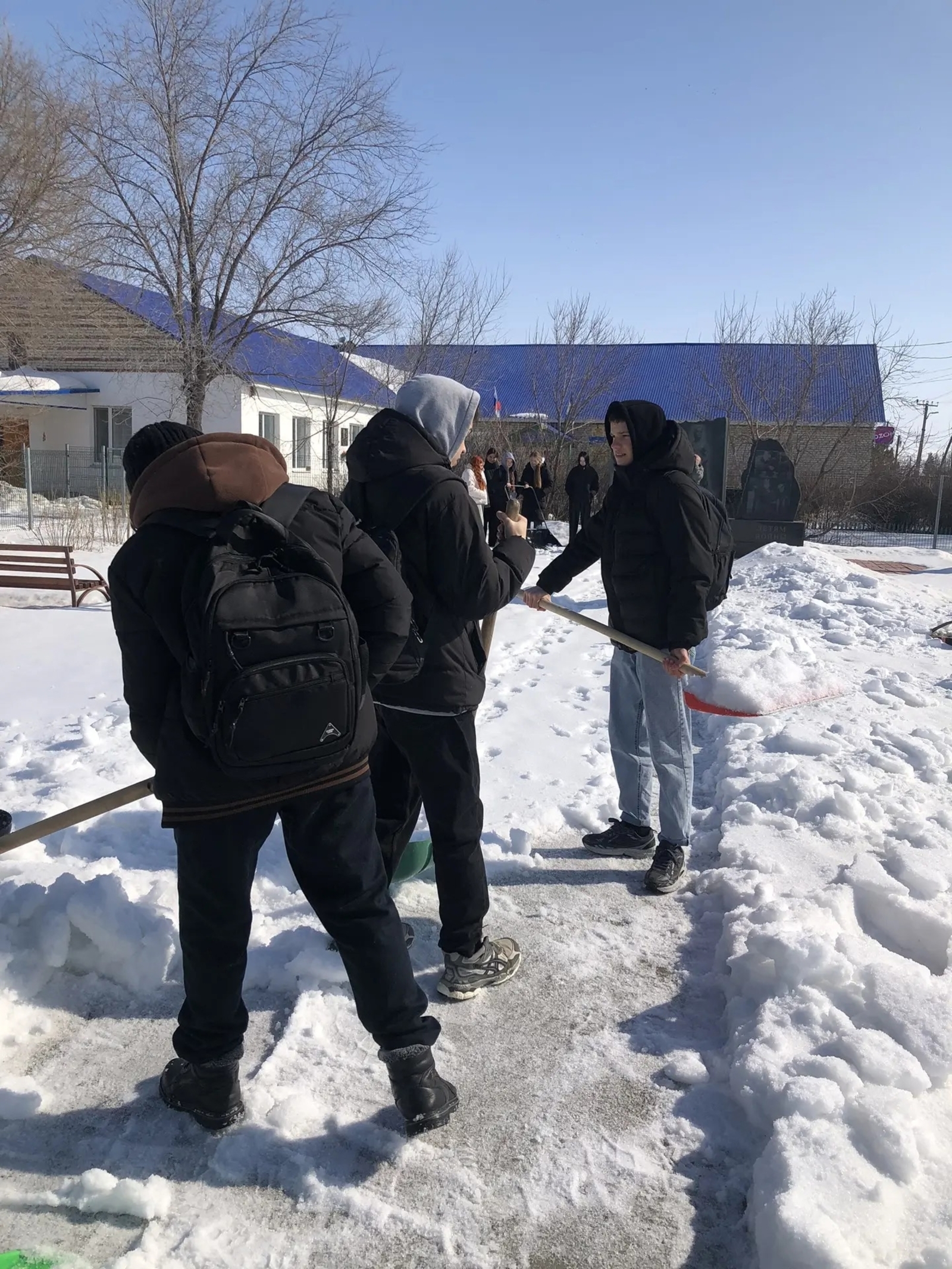 Афарин, егеттәр!