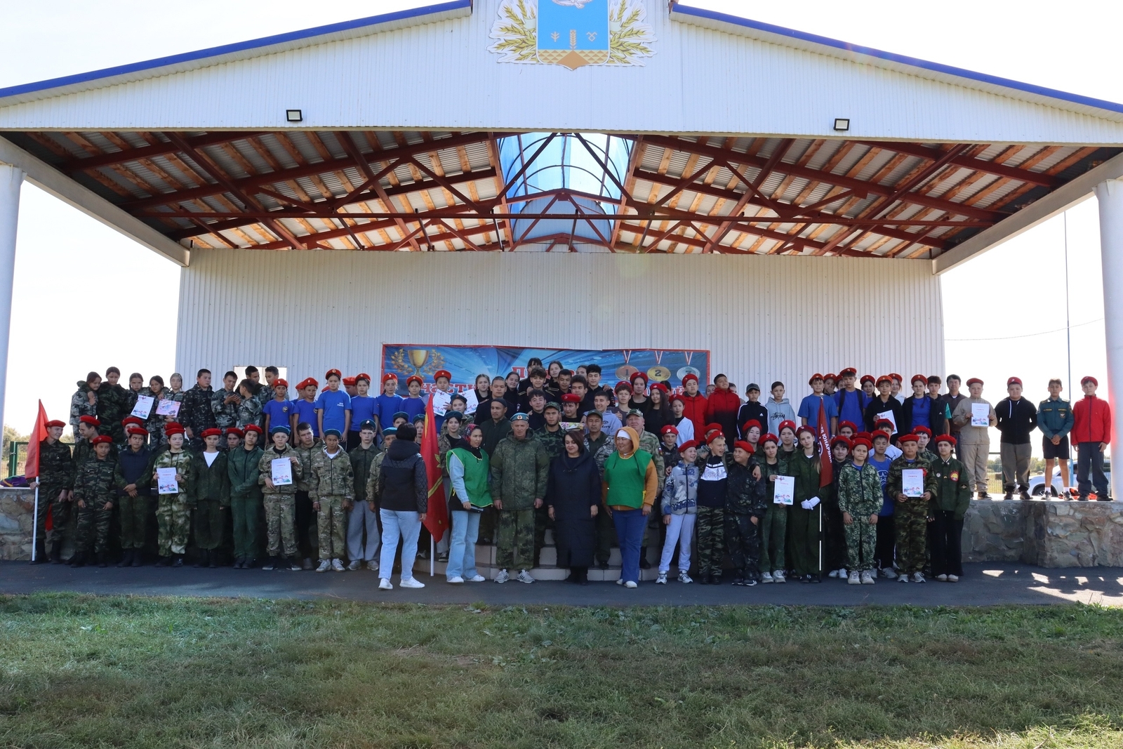 Йәш армеецтар слеты