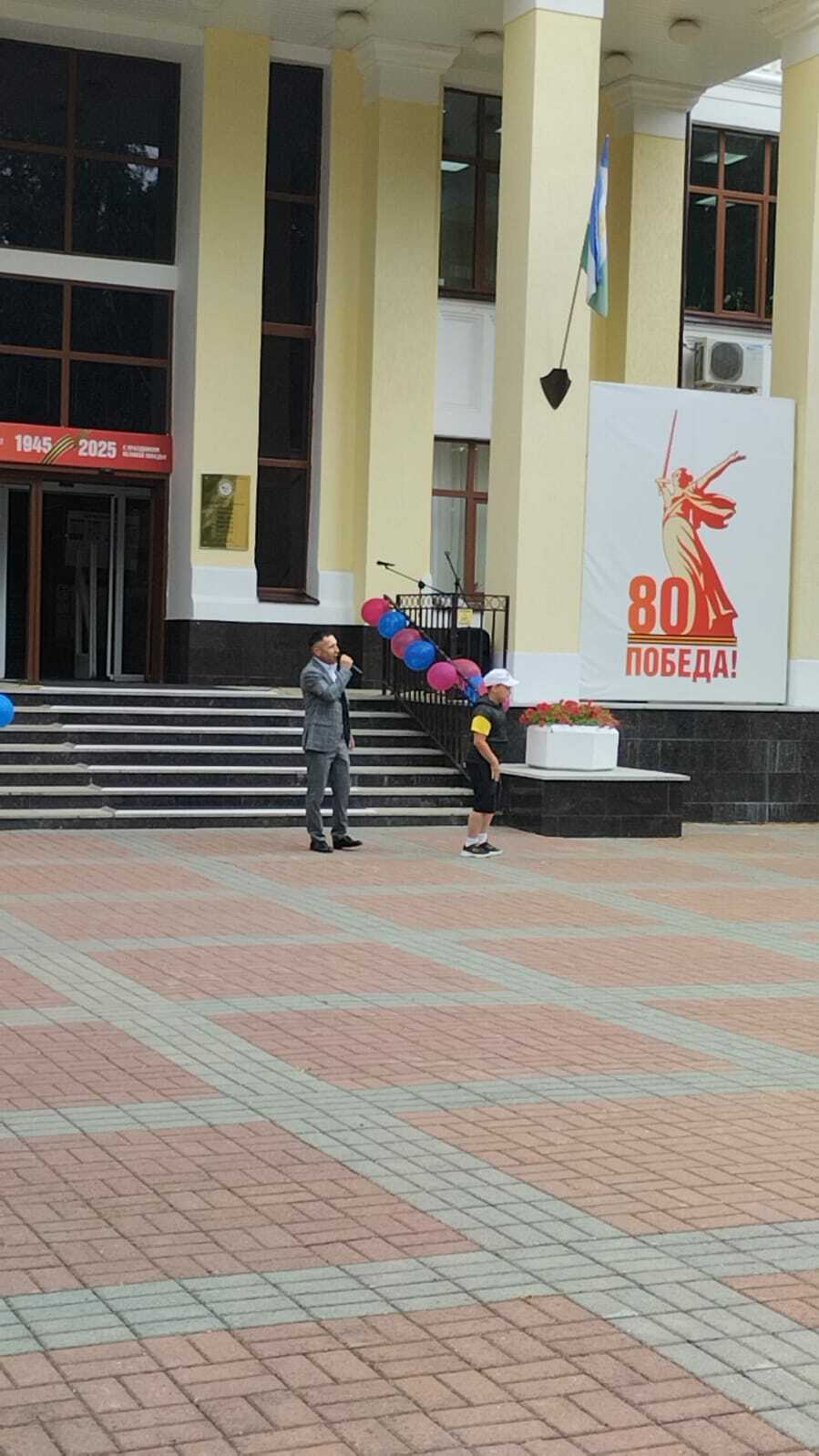 Йөрәгемдә һайрай һандуғас...