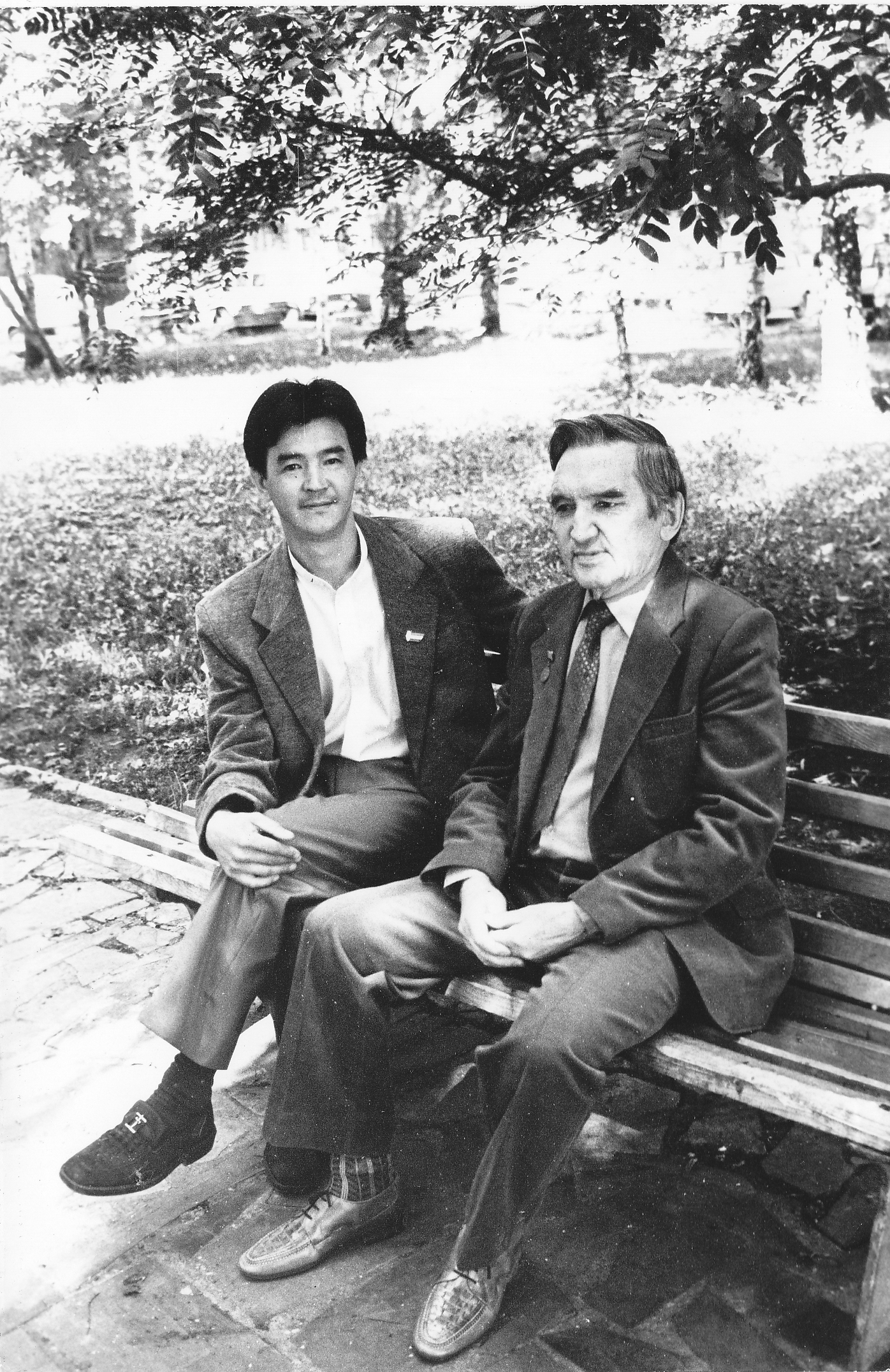 "Тәүге мәҡәләм "Башҡортостан пионеры"нда баҫылды"