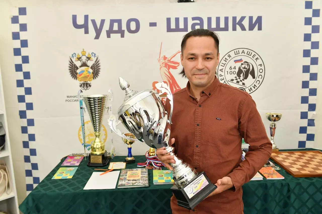 "Шашка – уйын ғына түгел"