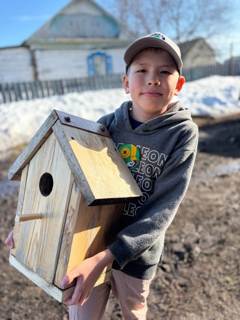 Айназ да тырышҡан!