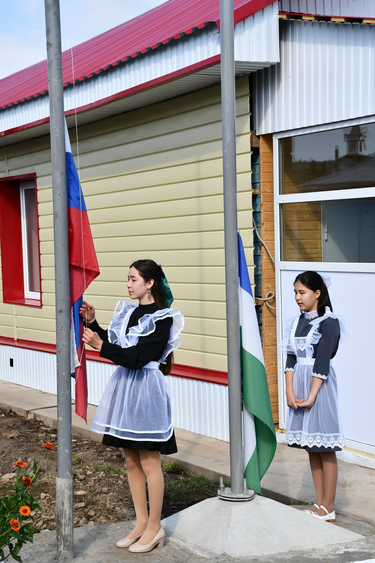 ЯҢЫ МӘКТӘП БИҘӘЙ АУЫЛДЫ