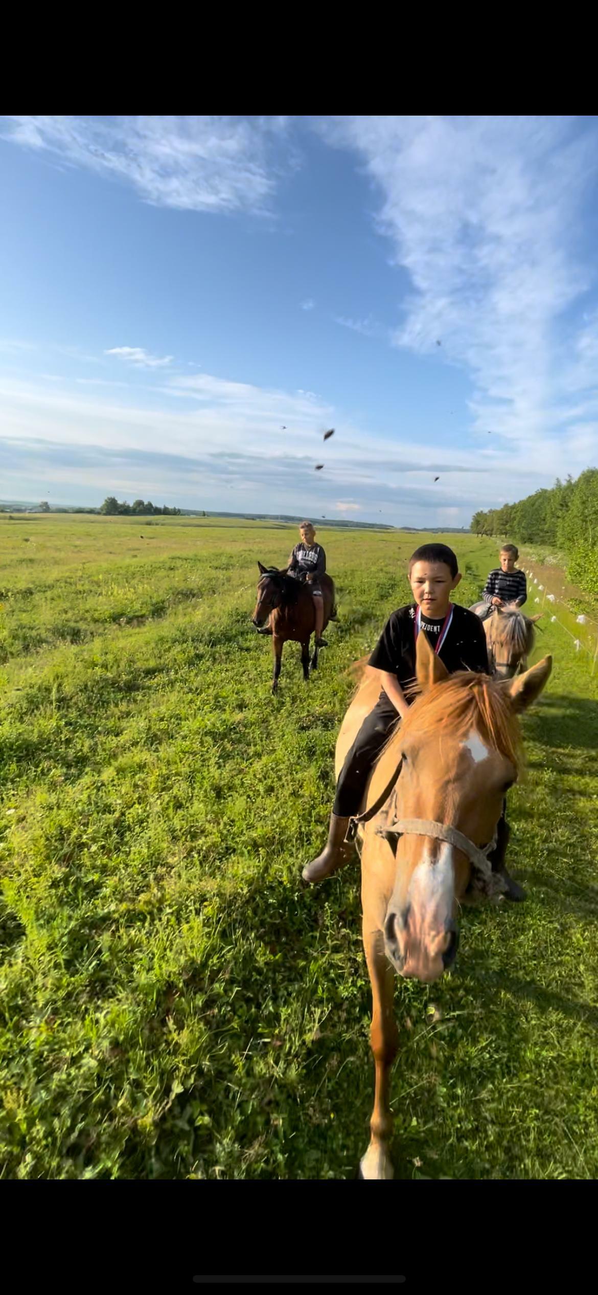 «Аталыҡ» сыныҡтыра, тәрбиәләй