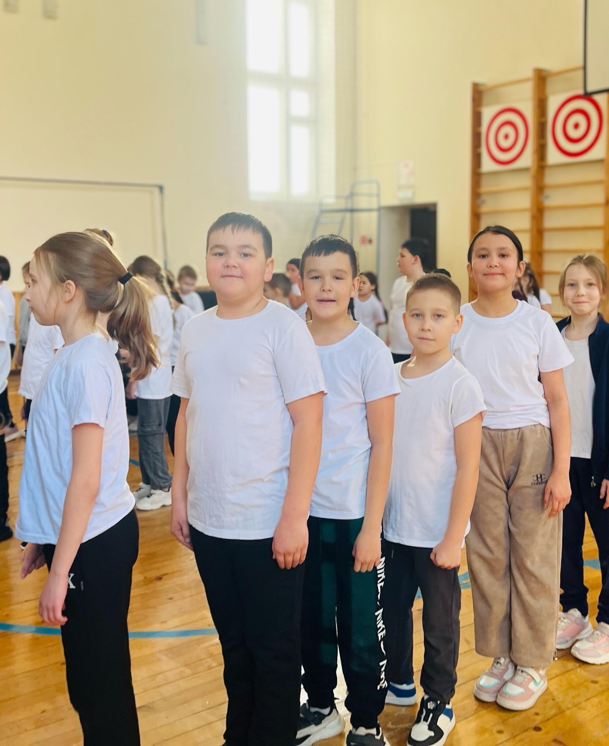 Башланғыс синыфтар аҙналығы