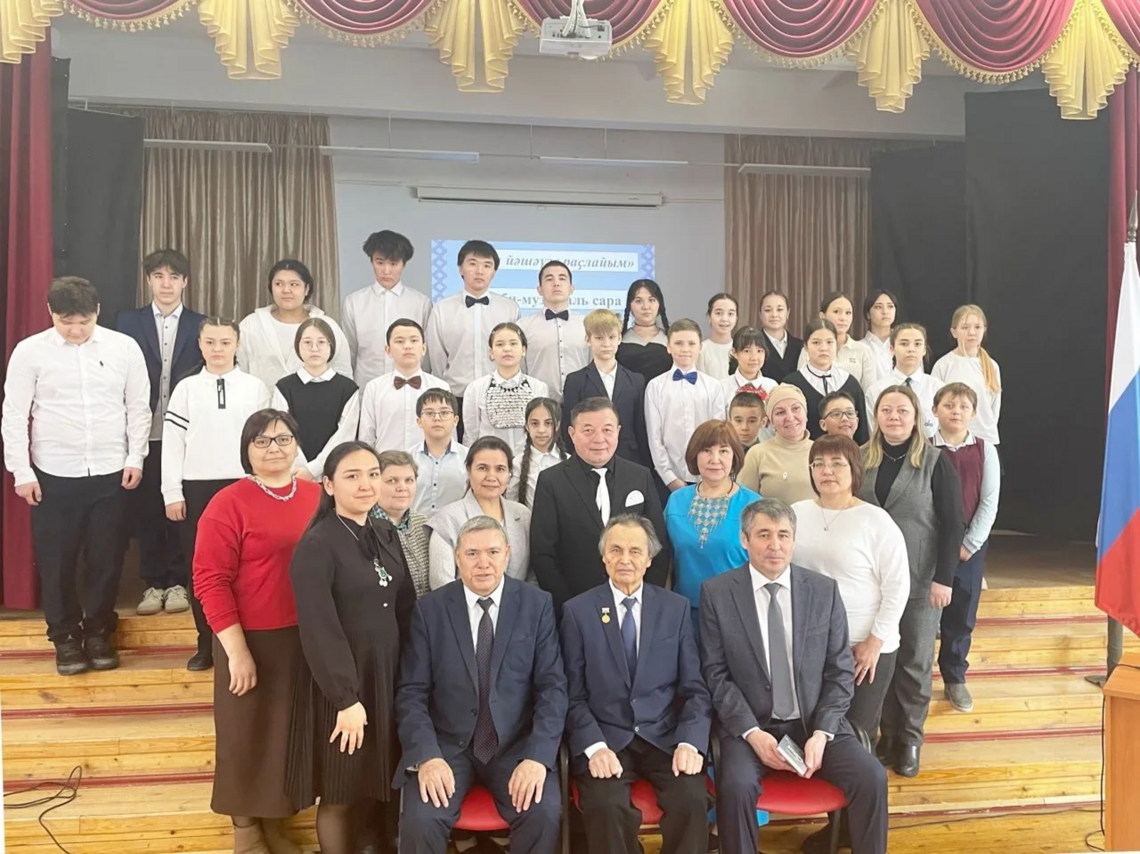 Халыҡ шағирынан автограф алдым