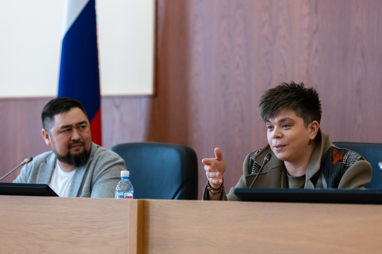 Донъялағы иң билдәле 1000 музыканттың береһе - яҡташыбыҙ ҡасандан йырҙар яҙа?