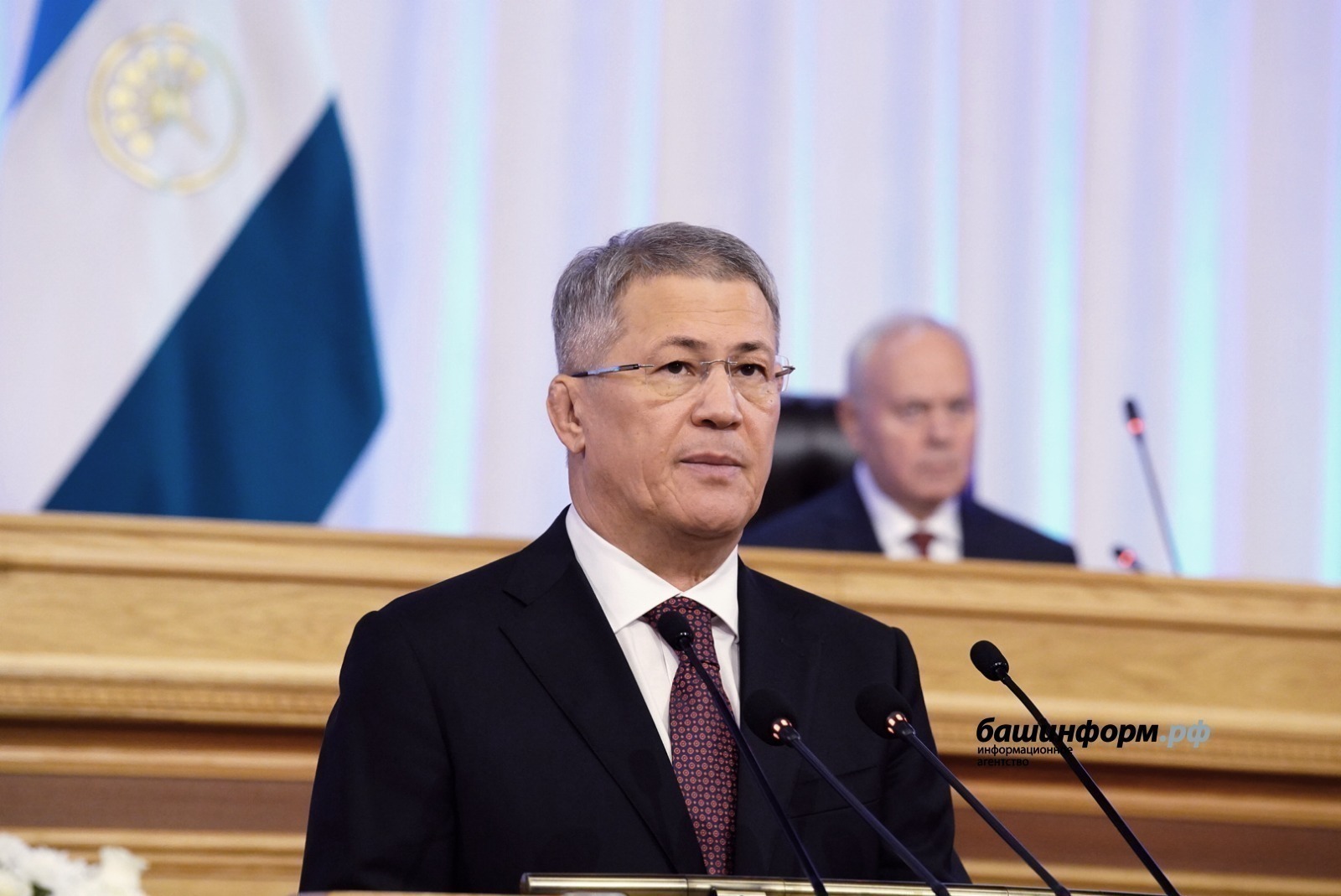 Тура эфирҙа ҡарағыҙ