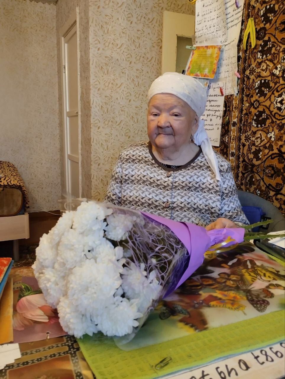 “Ҡар иретеп эсә инек”