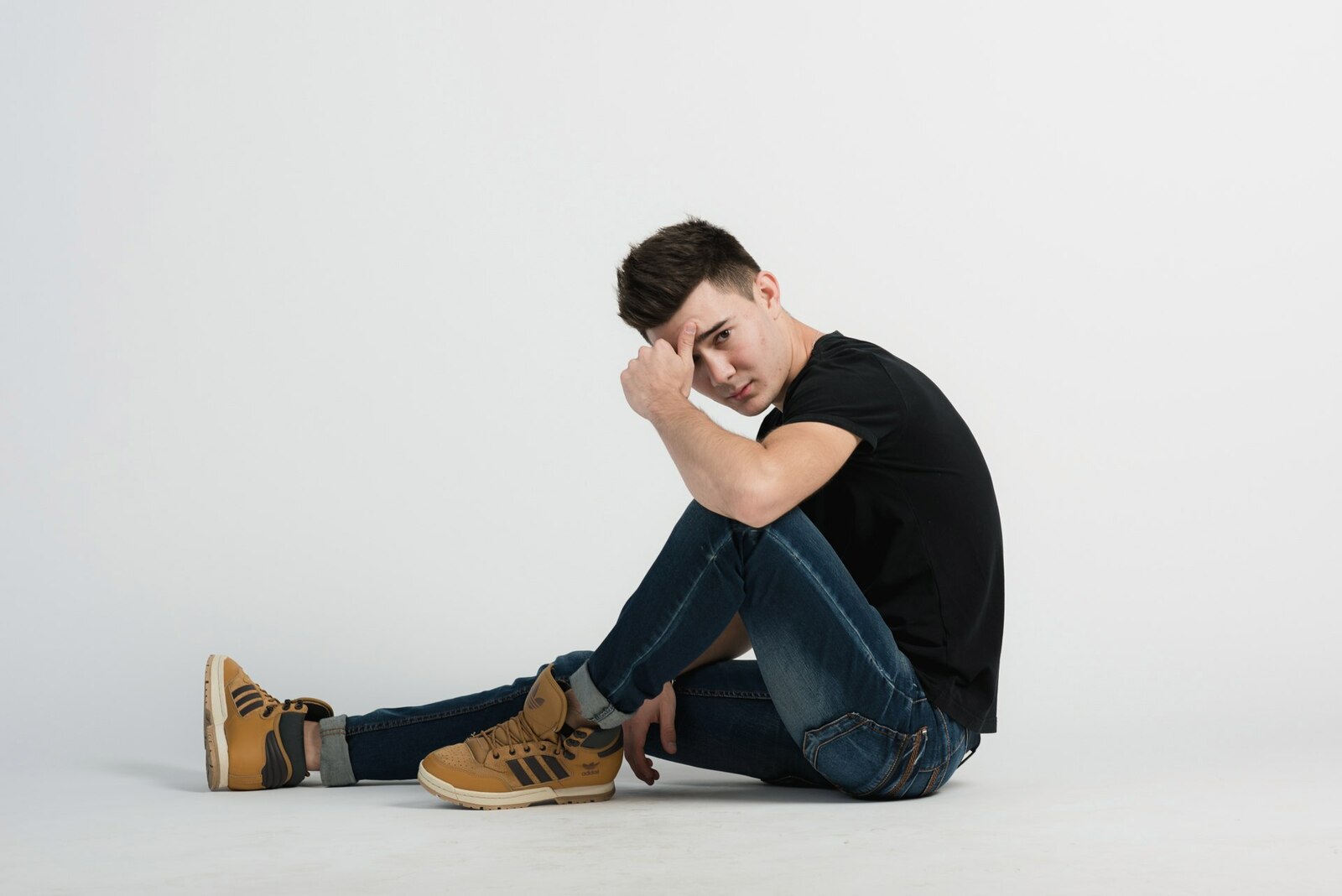 "Бала саҡтан сәнғәткә ынтылдым"