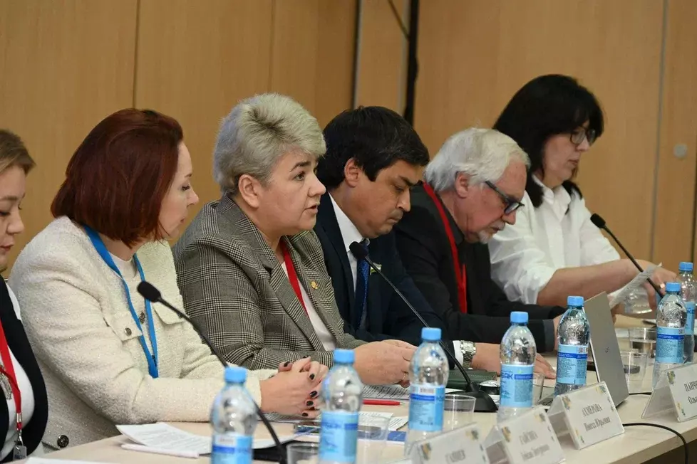 «Ҡаршылыҡтарҙы еңеп!»