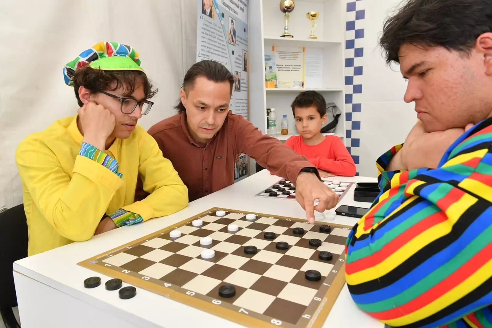 "Шашка – уйын ғына түгел"