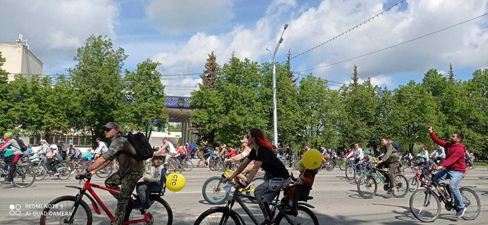 Өфөлә - "1000 велосипедсы көнө"