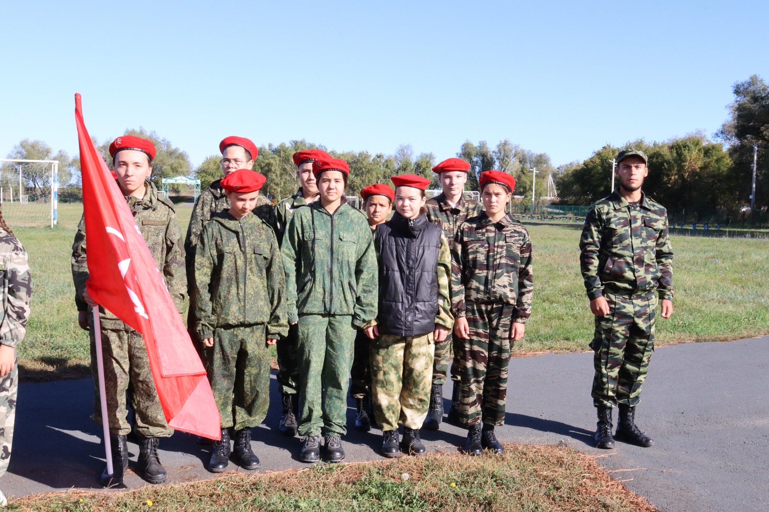 Йәш армеецтар слеты