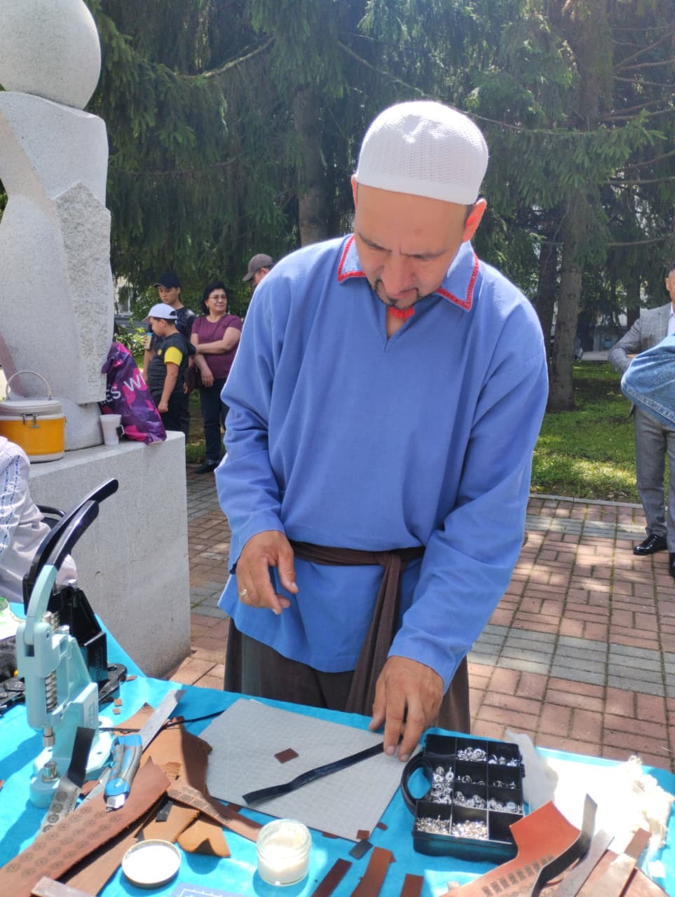 Йөрәгемдә һайрай һандуғас...