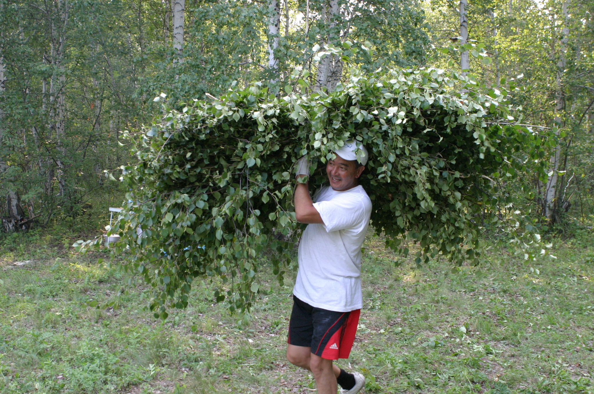 "Тәүге мәҡәләм "Башҡортостан пионеры"нда баҫылды"