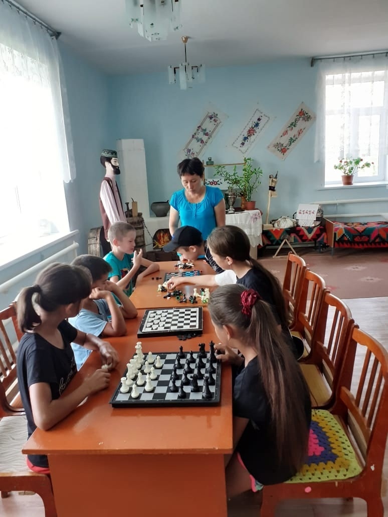 Түбәнге Әүрездә – шахмат-шашка турниры