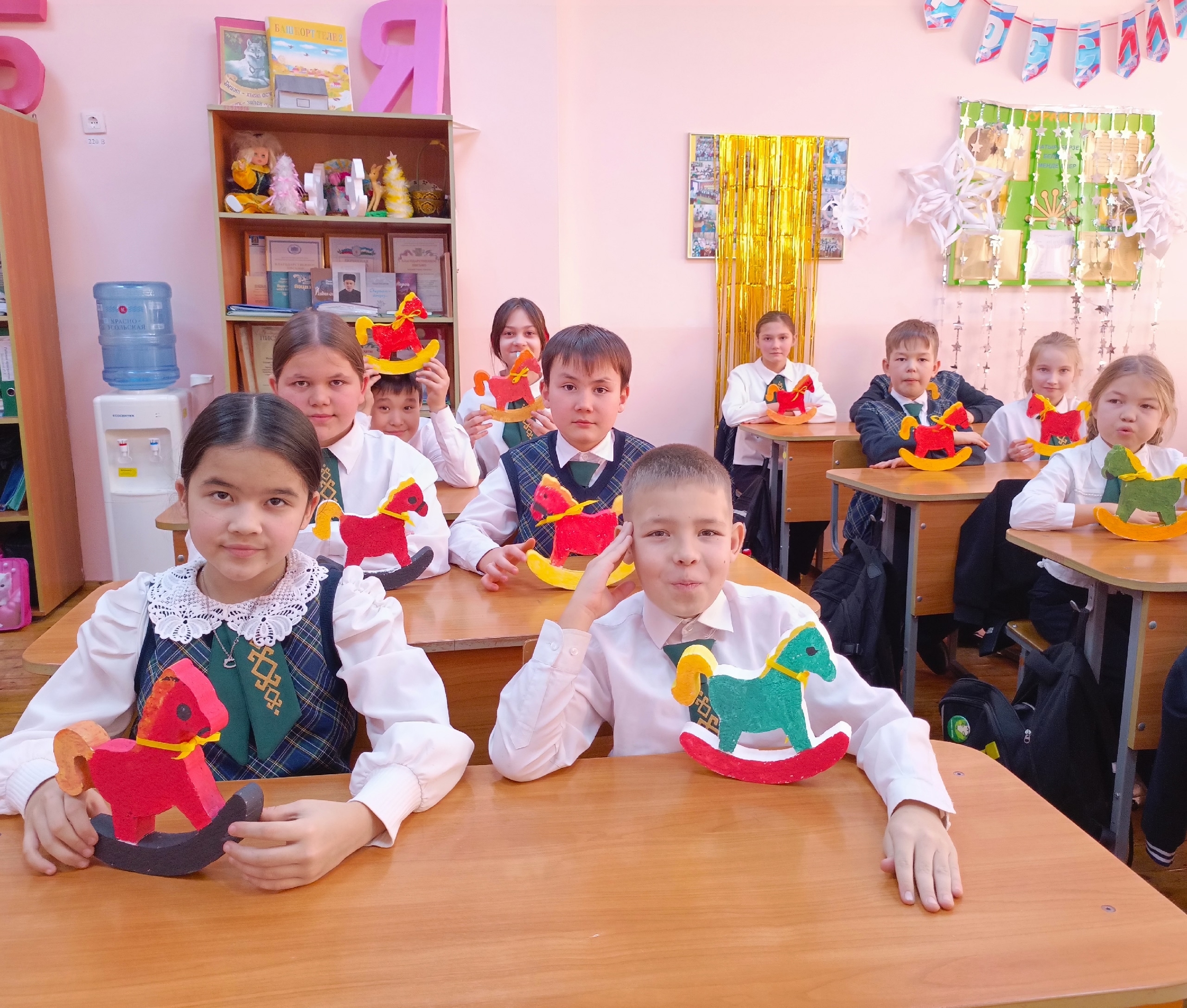 Дүртенселәрҙең аттары бигерәк матур икән!