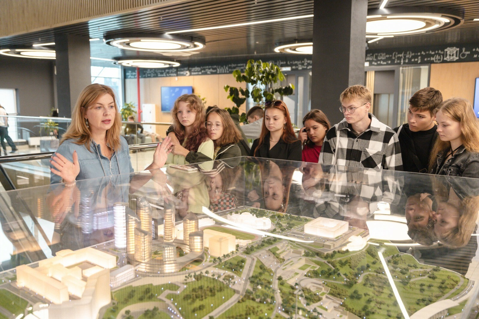 "Университет сменаһы"нда - Запорожье уҡыусылары