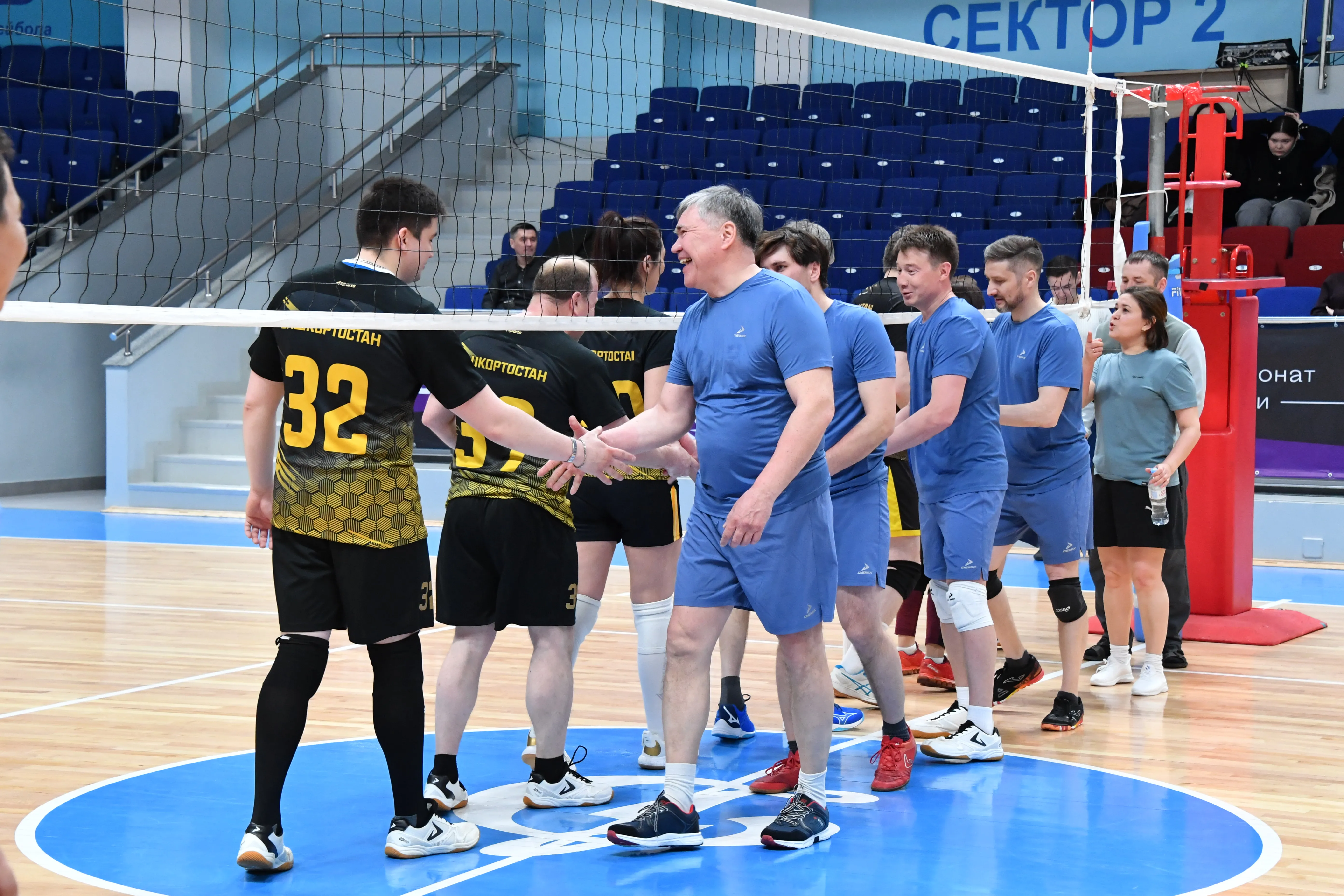 Диктор Әхәт Мортазин иҫтәлегенә үткәрелгән волейбол турнирында кем еңде?