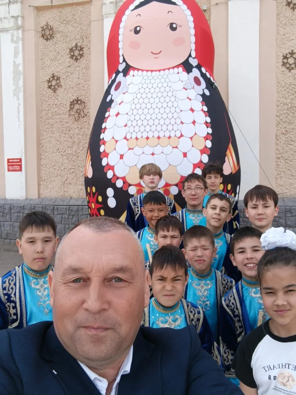 Ҡурайҙа уйнау серҙәренә өйрәнәм