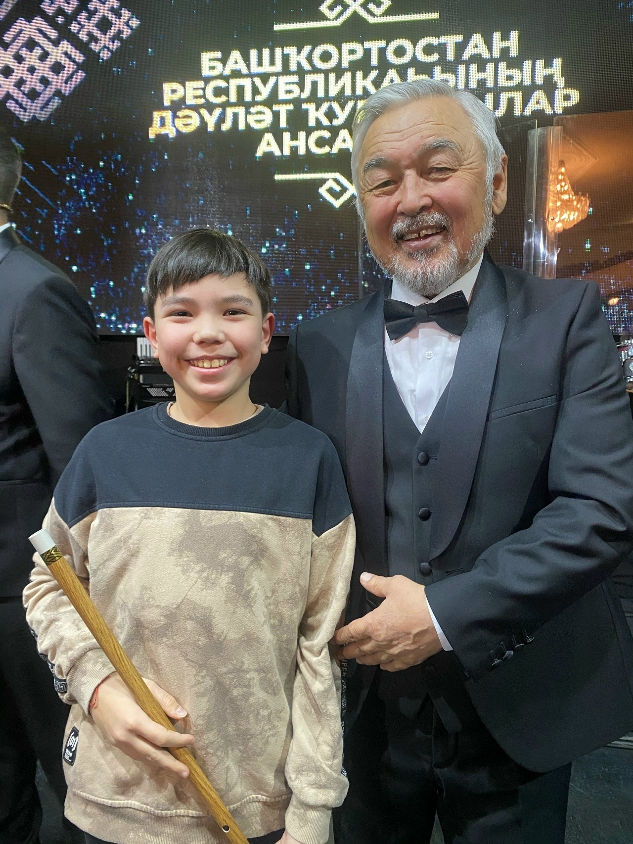 «Ҡурайға Өфөлә һәйкәл булһын ине», – ти данлыҡлы ҡурайсы Азат Айытҡолов