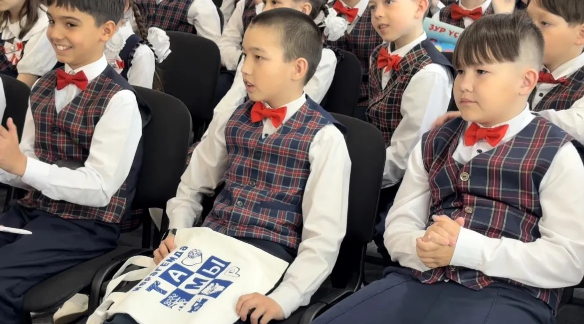 «Тамыр»ҙың ижади десанты: Саҡмағош гимназияһы телеканал командаһы менән осрашты