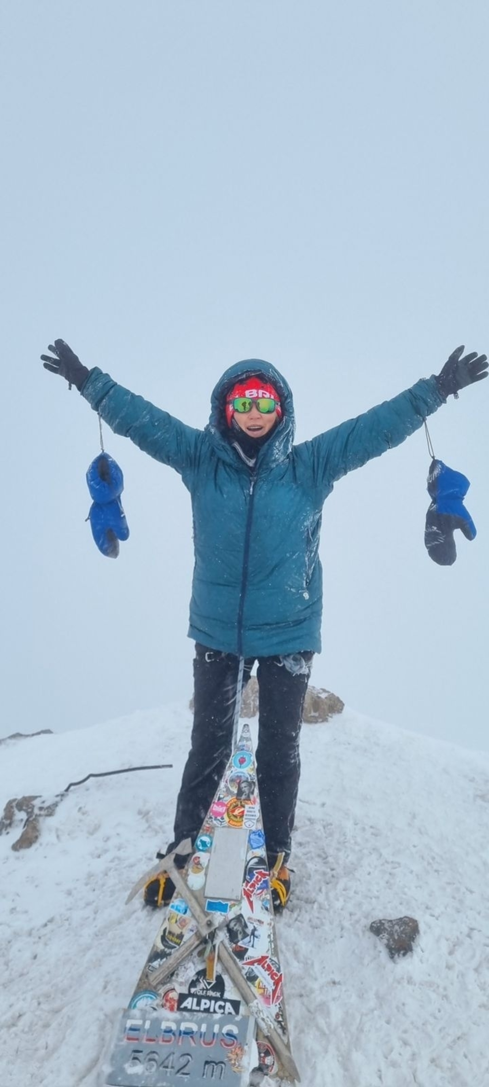 11 декабрь — Халыҡ-ара тауҙар көнө