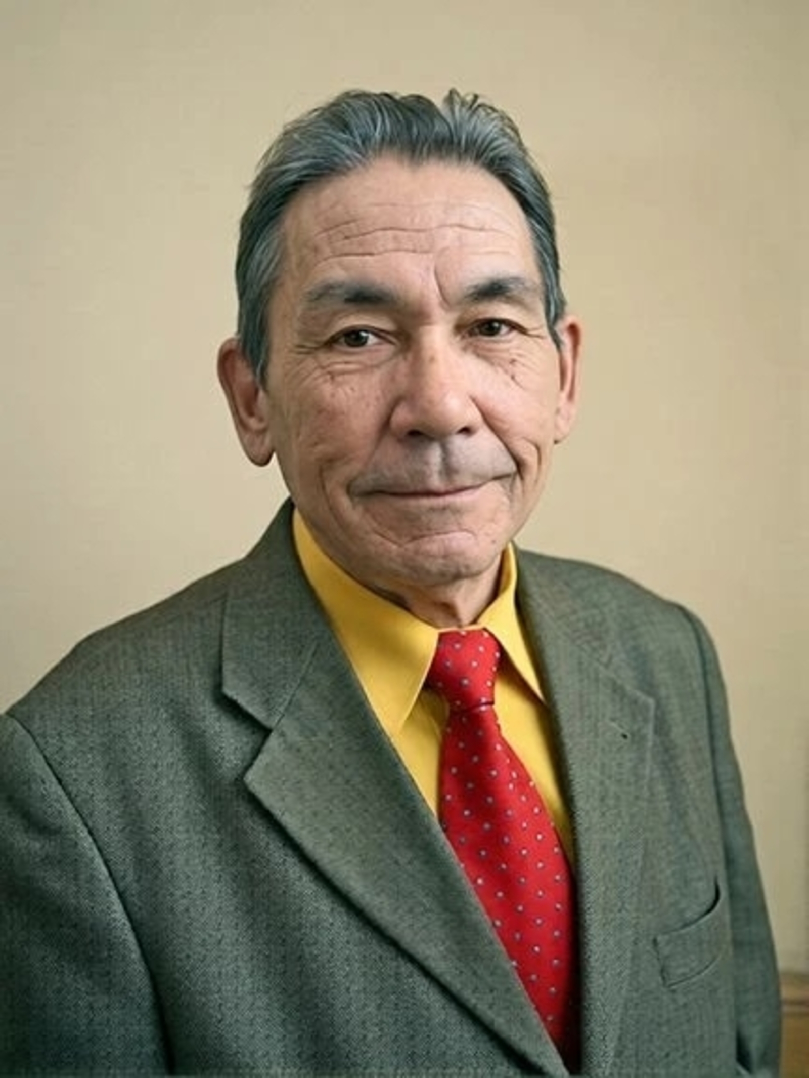 "Йәншишмә"нең дуҫы, кәңәшсеһе булды