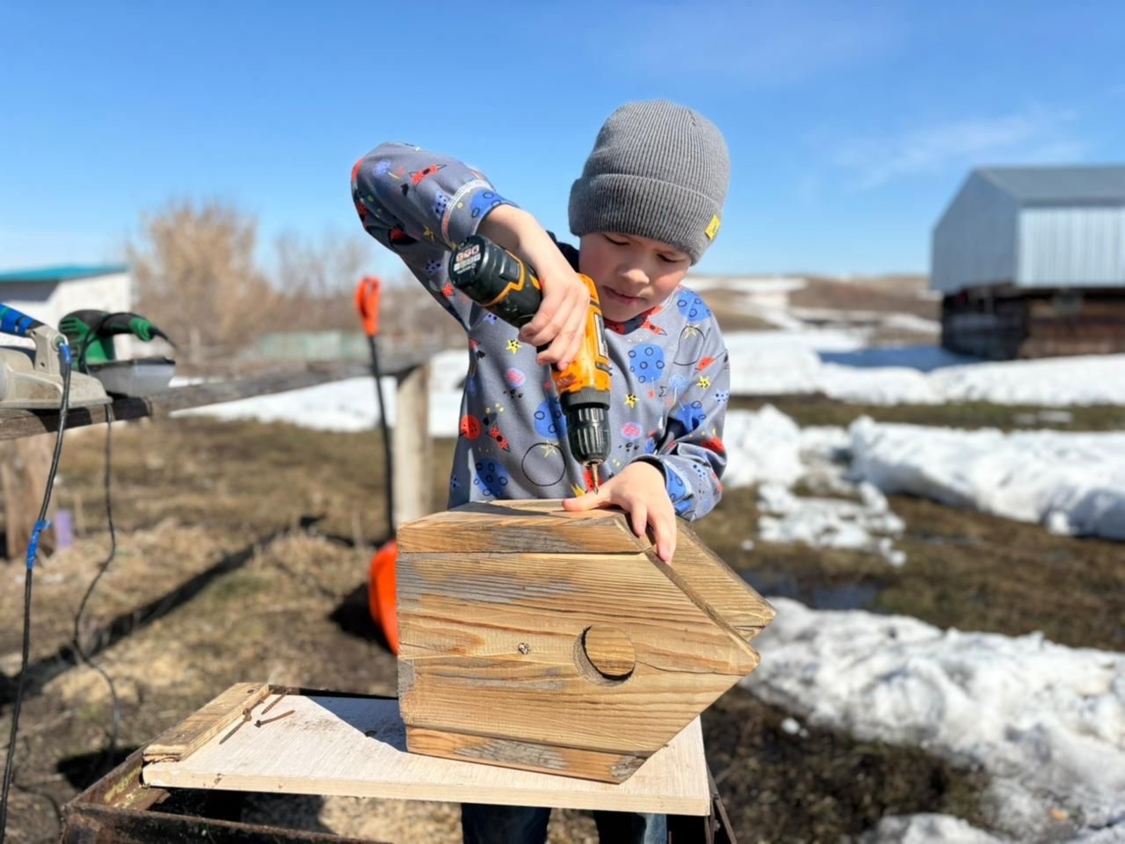 Айназ да тырышҡан!