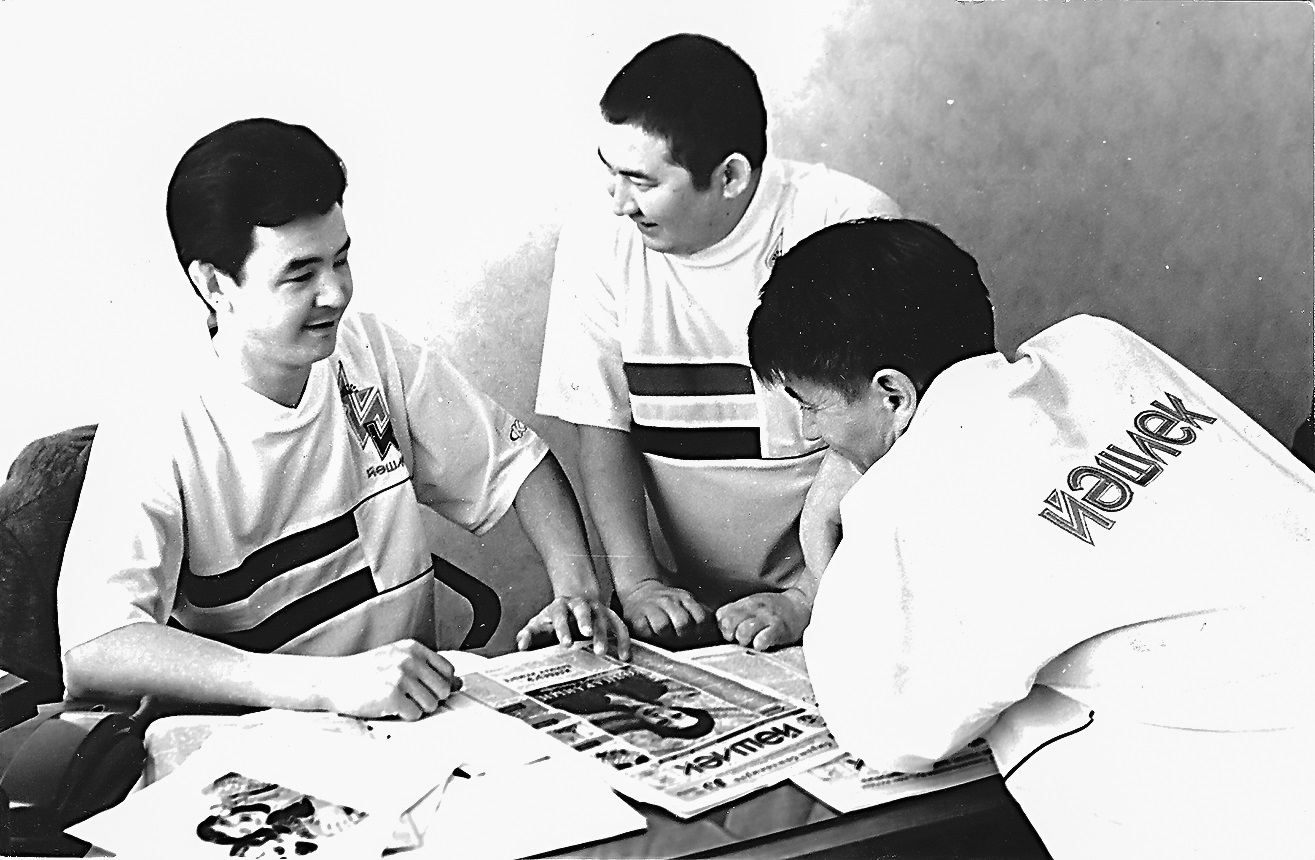 "Тәүге мәҡәләм "Башҡортостан пионеры"нда баҫылды"