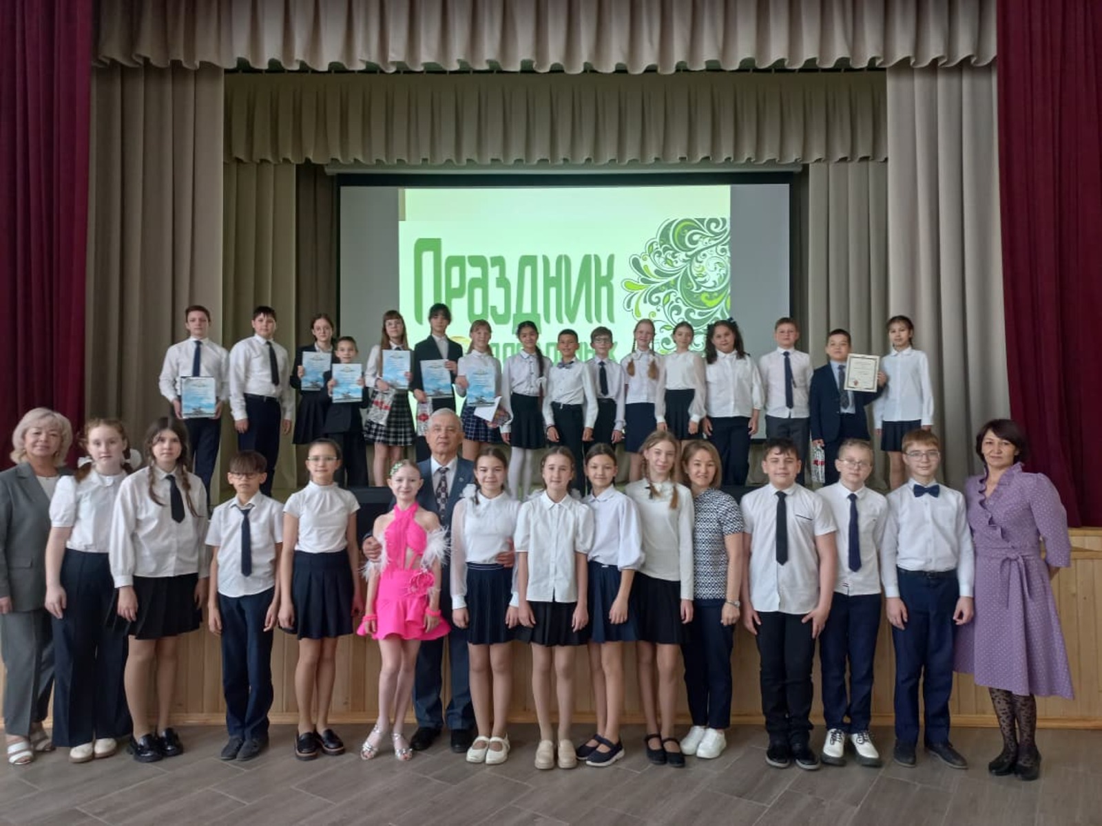 Шәжәрә – сал тарихҡа бағыр тәҙрә