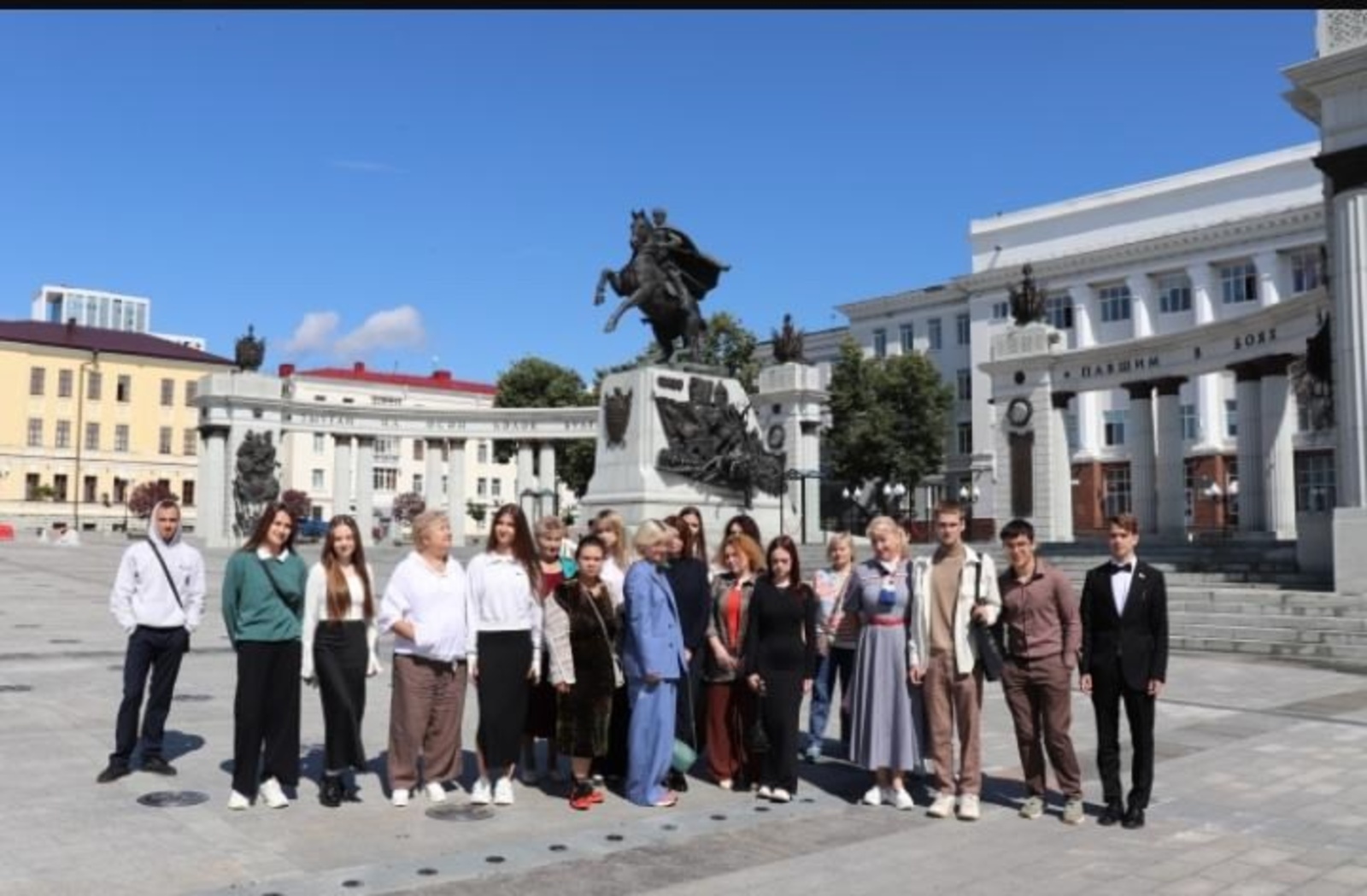 Уңыштар юлдаш булһын, балалар!