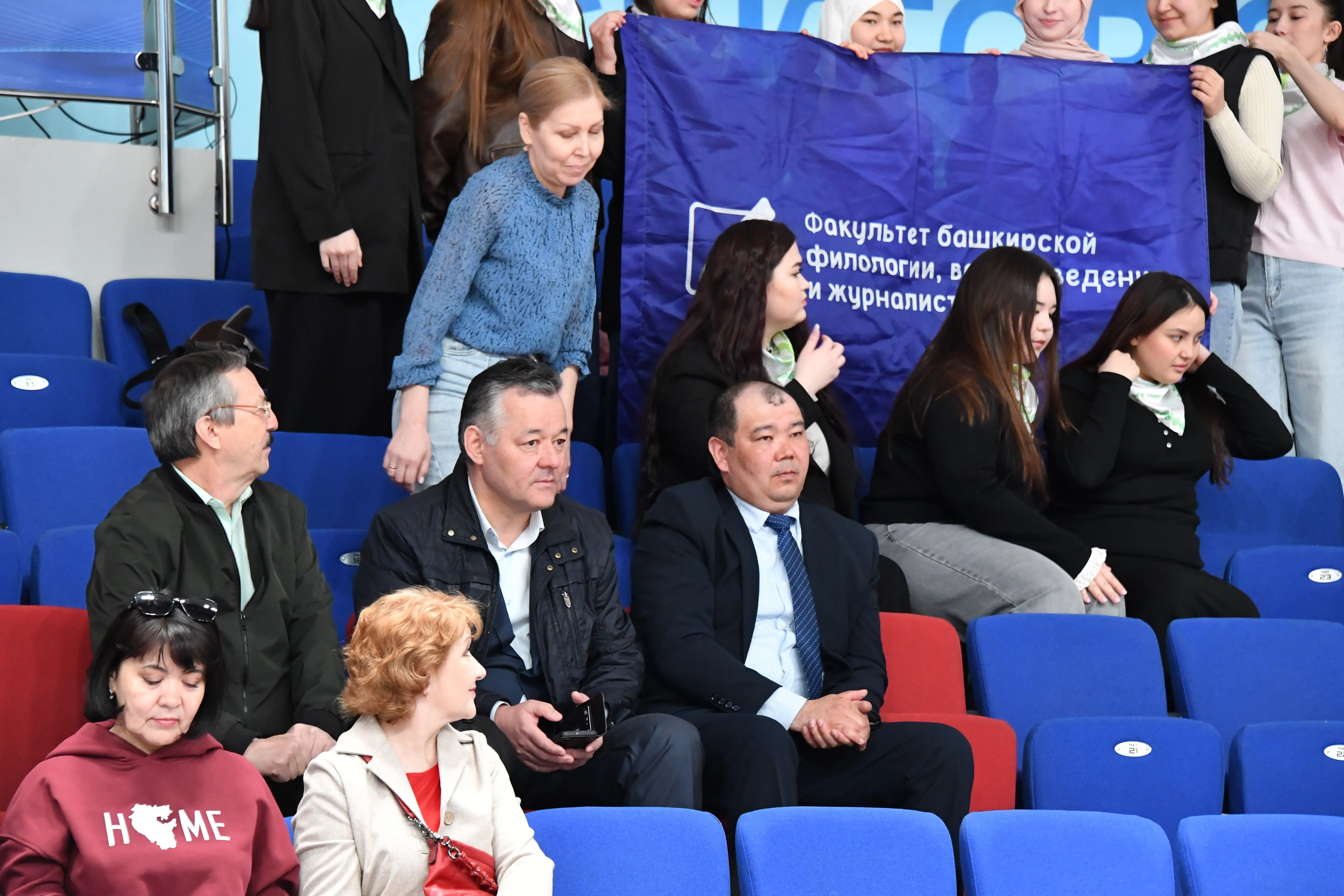 Диктор Әхәт Мортазин иҫтәлегенә үткәрелгән волейбол турнирында кем еңде?