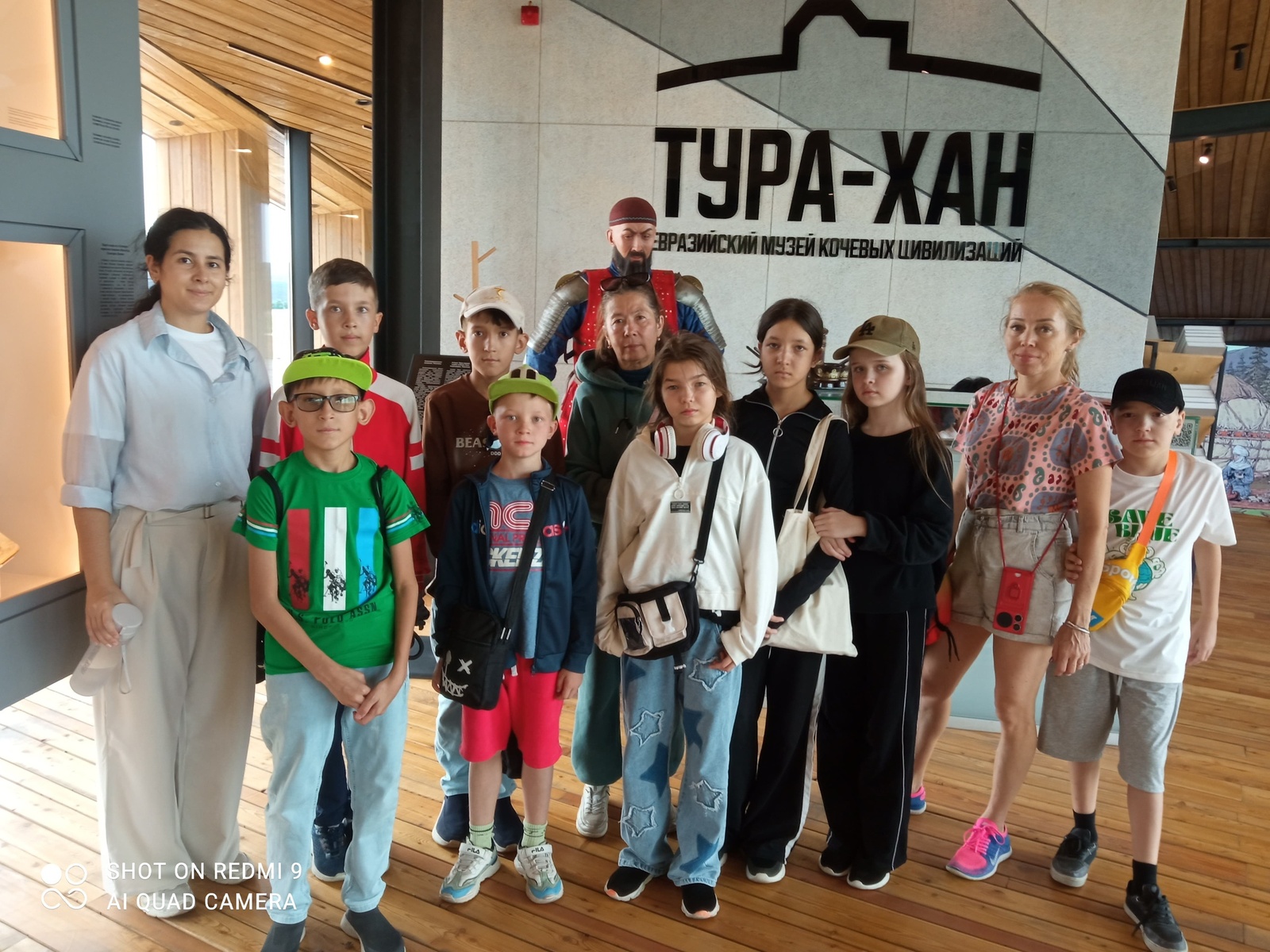 Үзбәкстан уҡыусылары килде