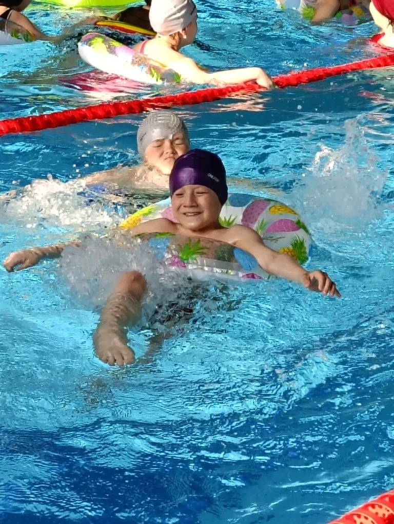 Өсөнсөләр файҙалы ял итә