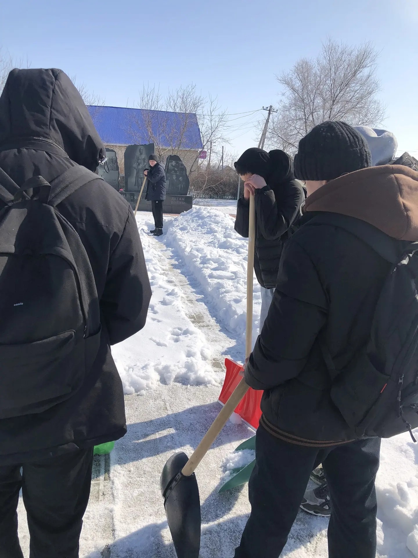 Афарин, егеттәр!