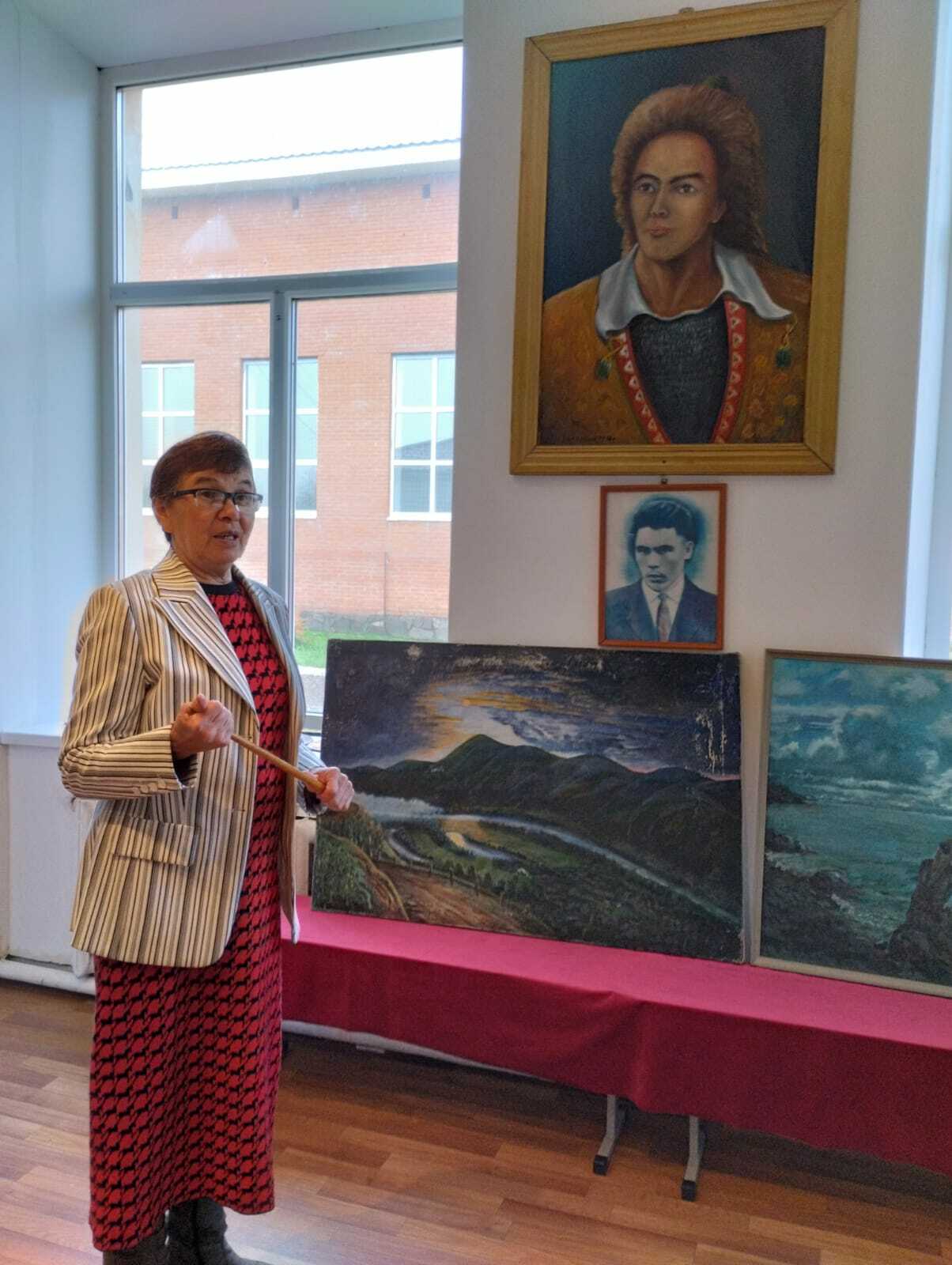 Тоғро дуҫтарыбыҙ янында