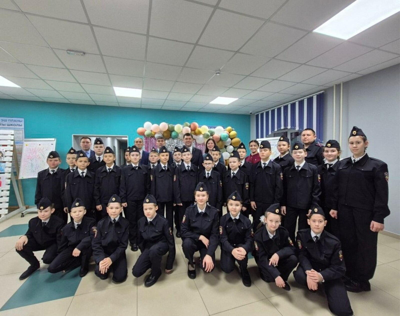 Асылмаған серҙәр бар