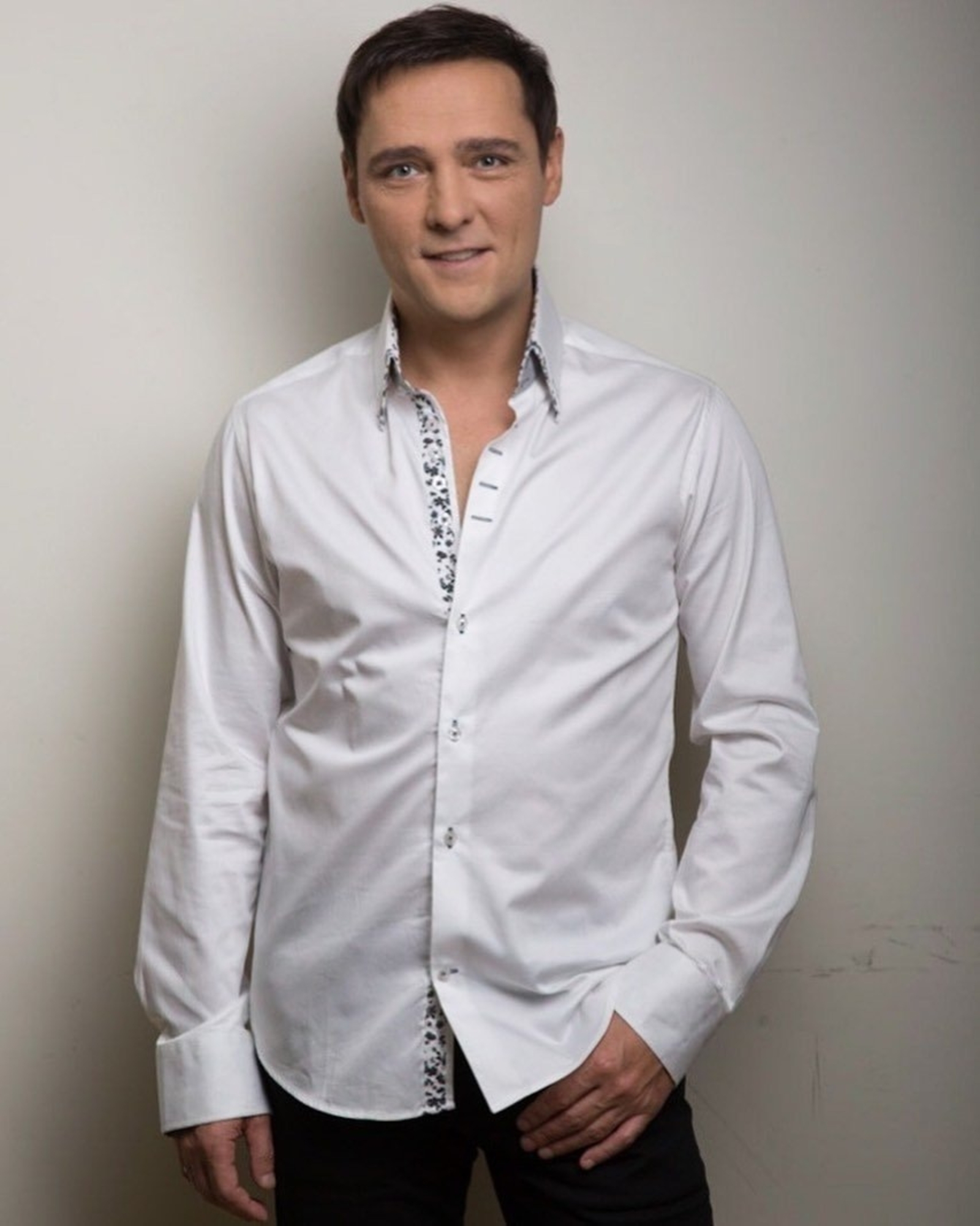 Юра Шатунов иҫтәлегенә - аҡ розалар аллеяһы