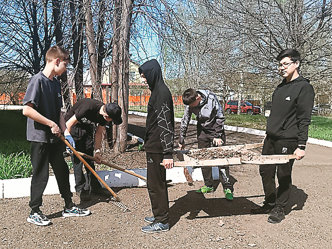 Тирә-яҡ матурайып ҡалды